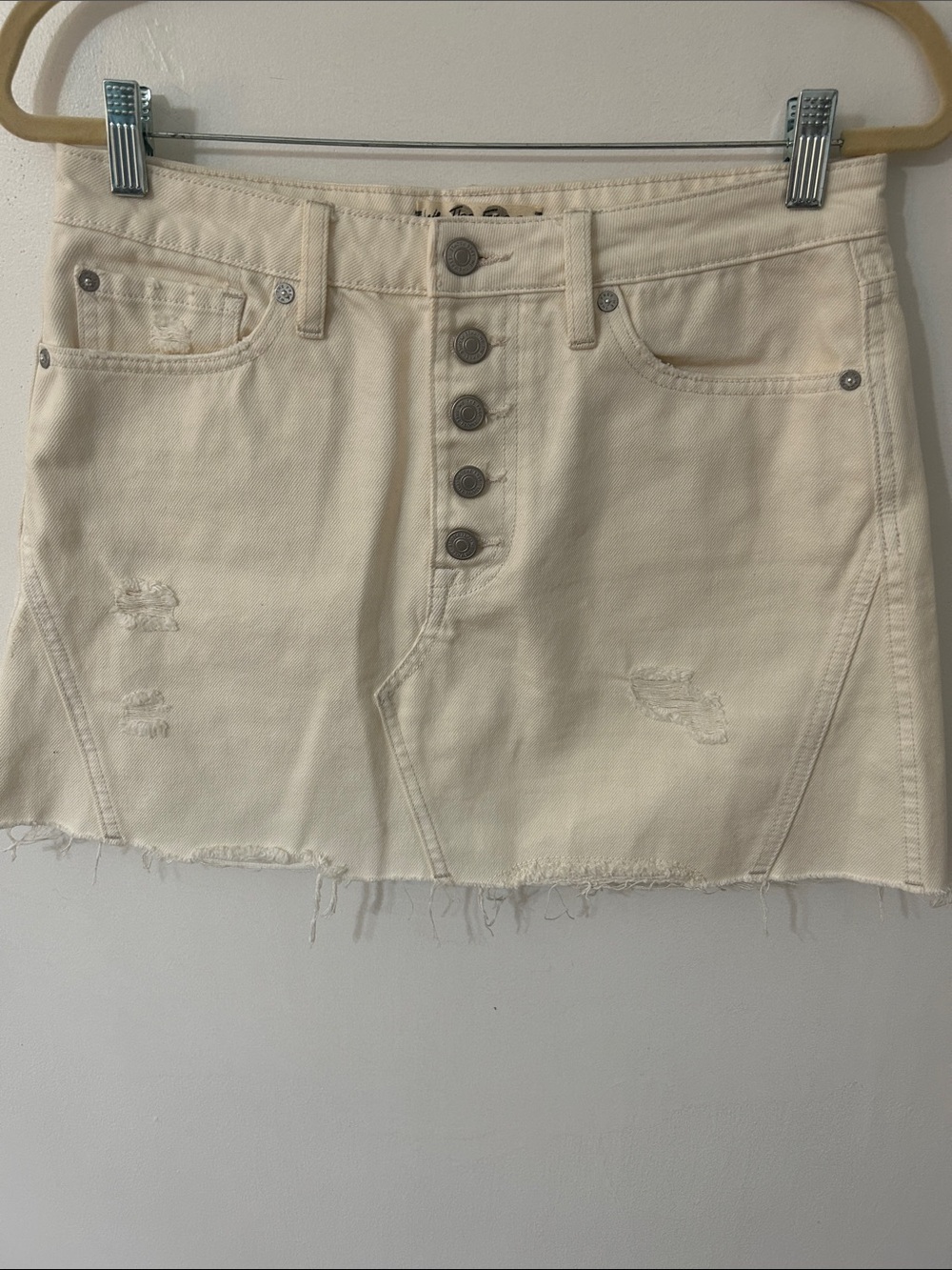 We The Free Distressed Mini Skirt Women's Size 29 Ivory Button Front Raw Hem